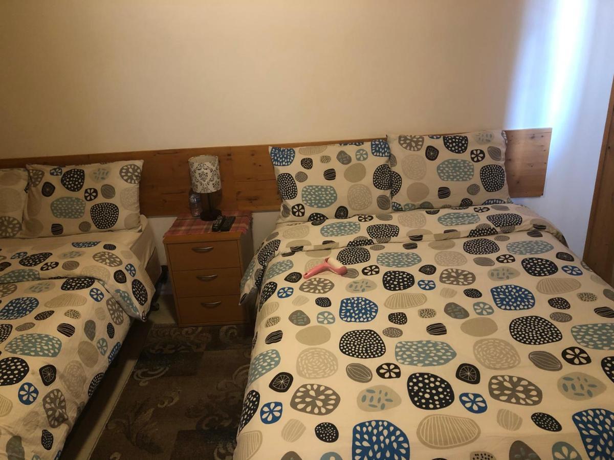 Alpine Motel Rocky Mountain House Bagian luar foto