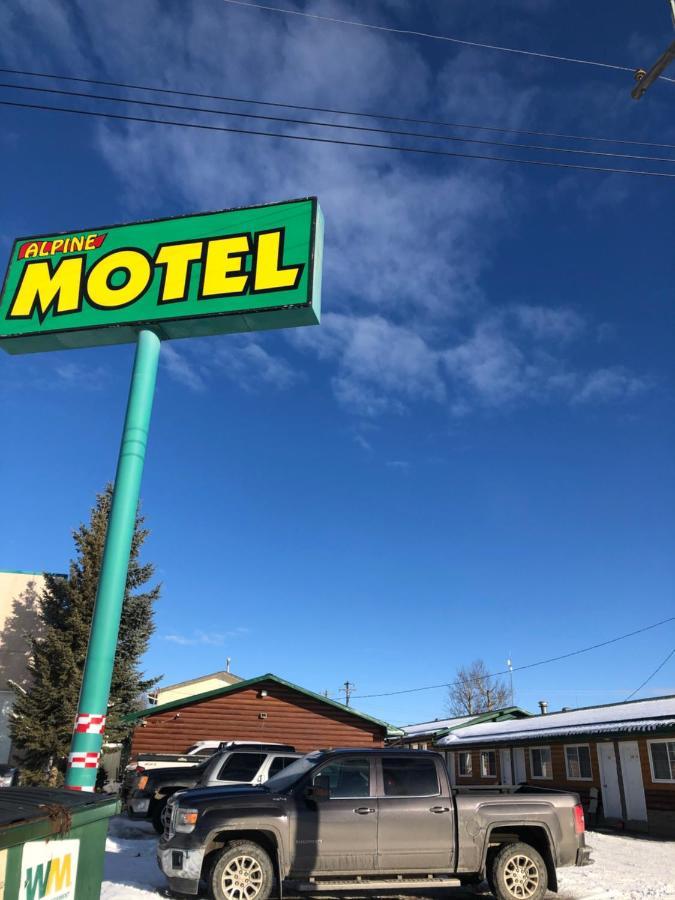 Alpine Motel Rocky Mountain House Bagian luar foto